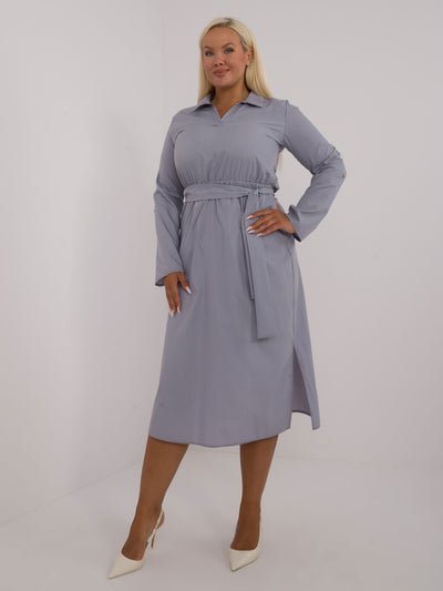 Szara bawełniana sukienka plus size z kieszeniami i kołnierzem