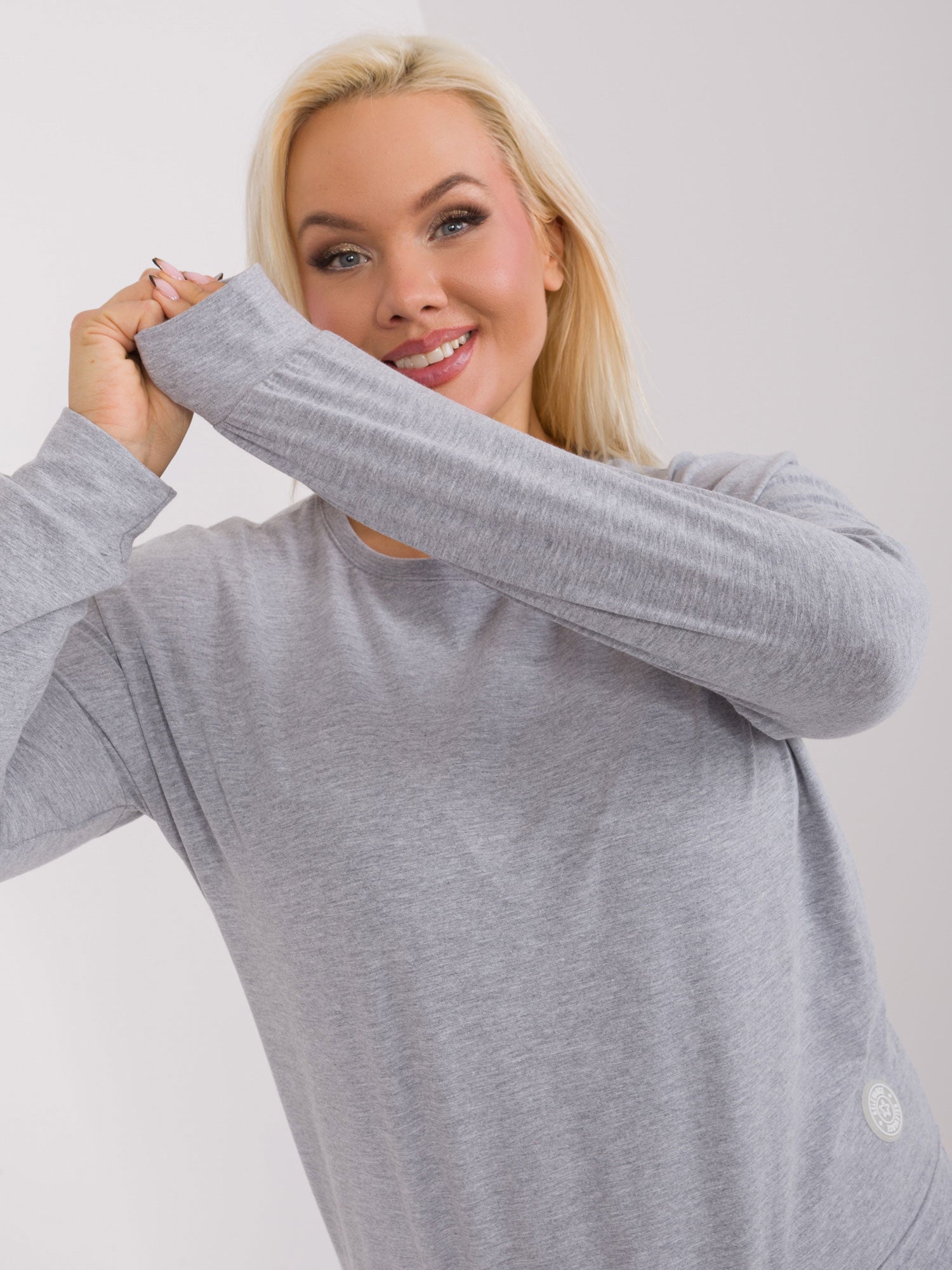 Szara melanżowa bluzka plus size ze ściągaczami
