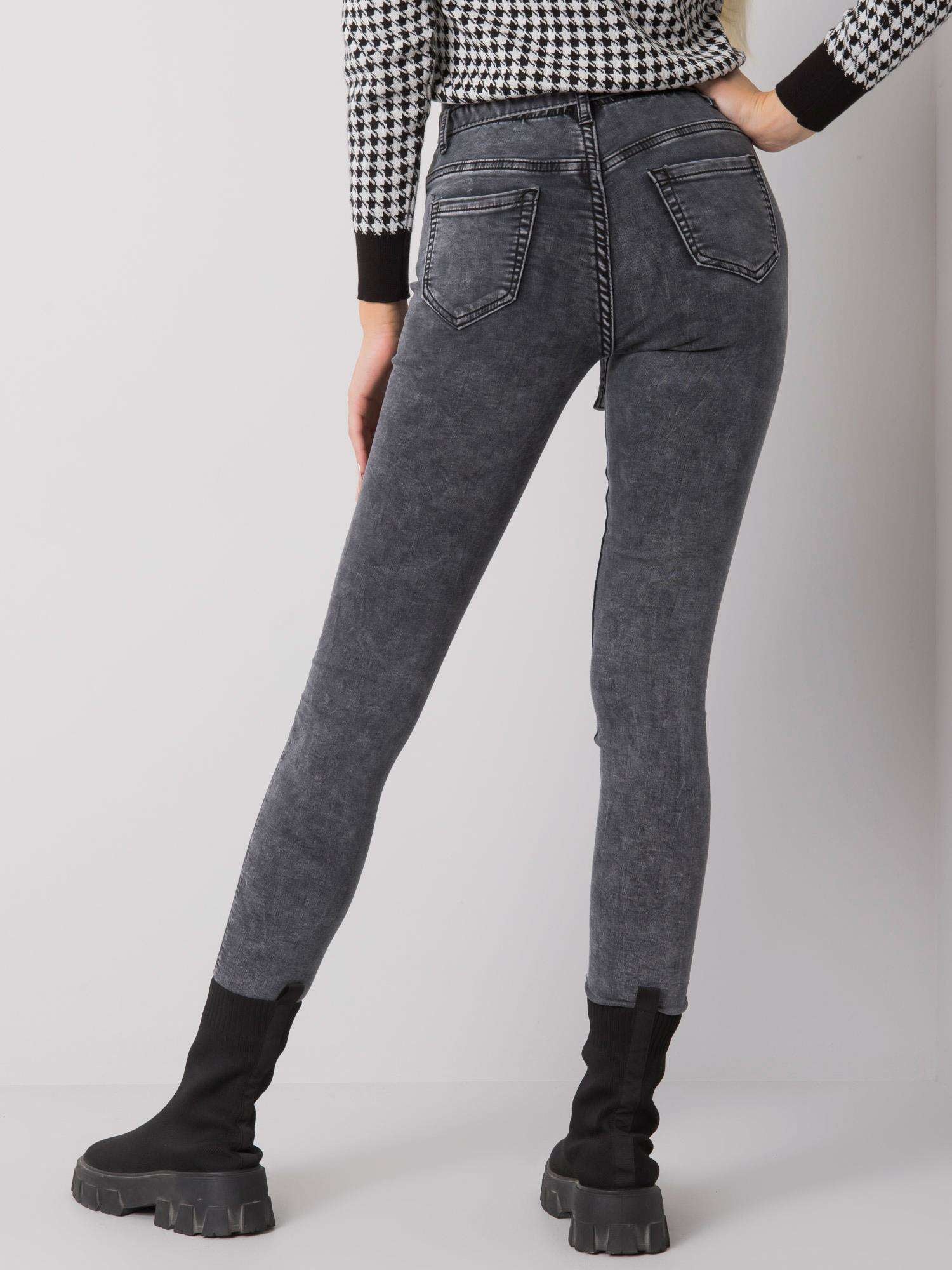 Szare jeansy slim fit z paskiem