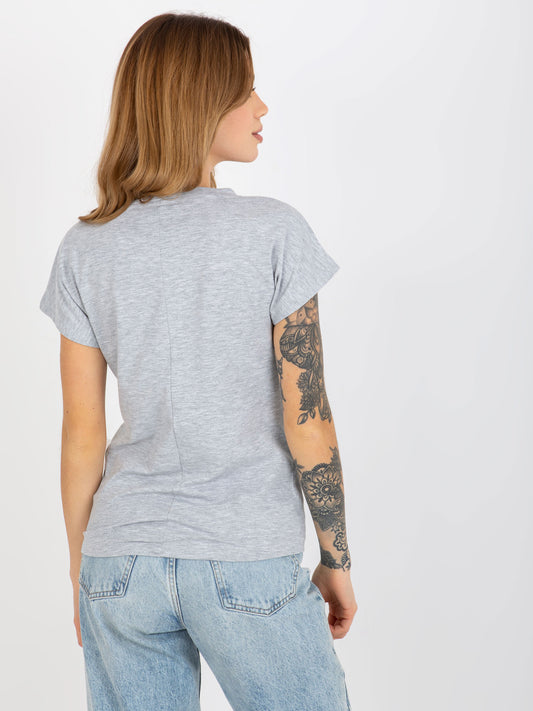 Szary melanżowy t-shirt basic z dekoltem V