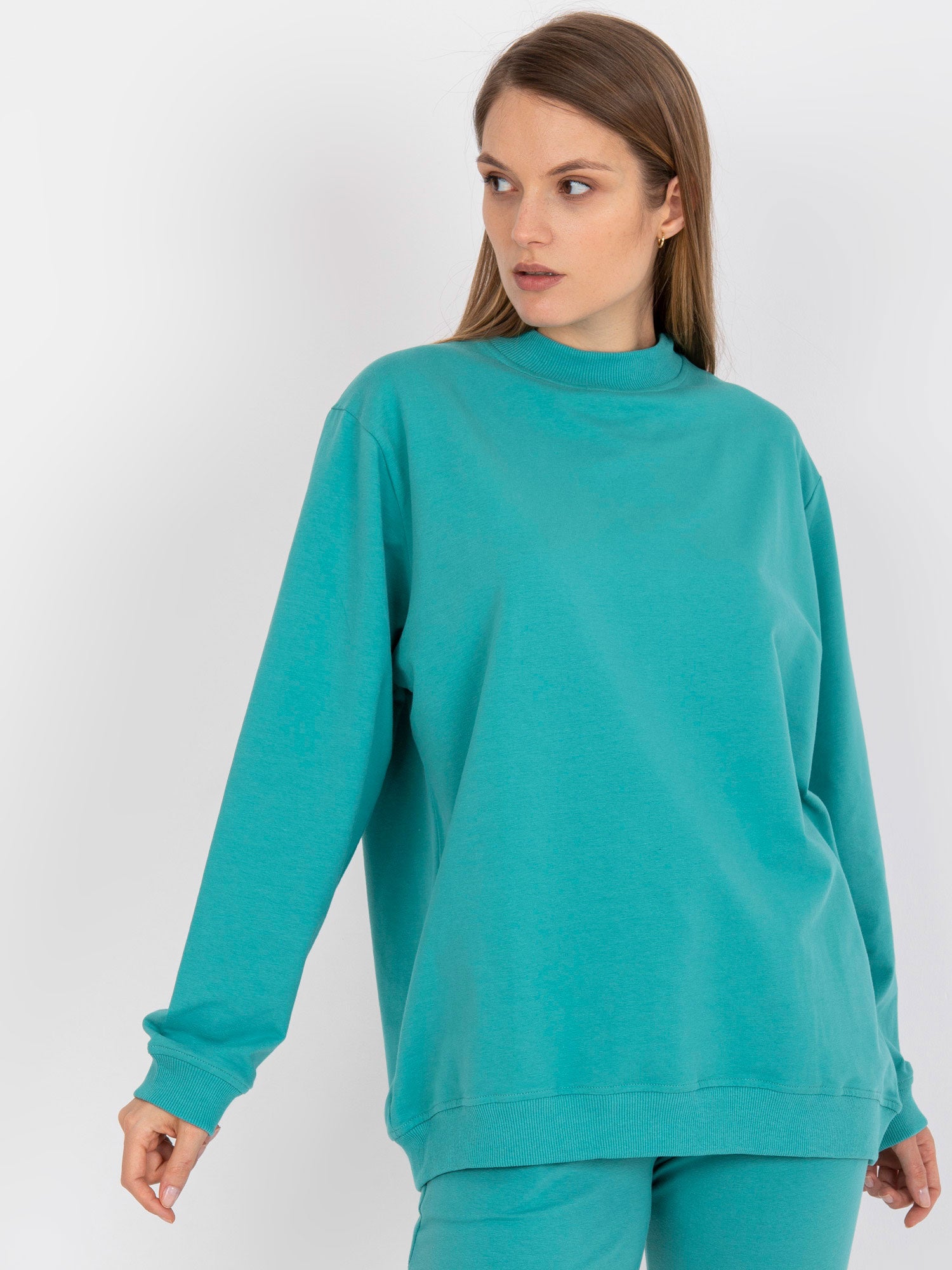 Turkusowa dresowa bluza basic z długim rękawem