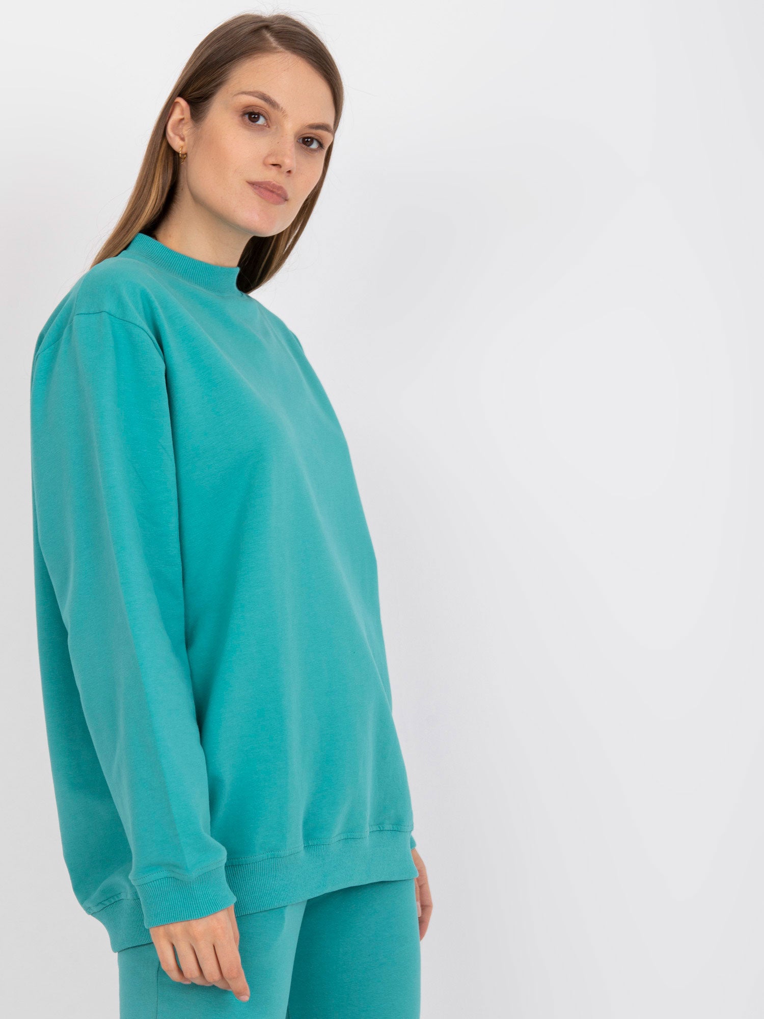 Turkusowa dresowa bluza basic z długim rękawem