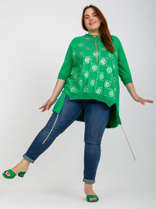 Zielona asymetryczna bluzka plus size z nadrukiem