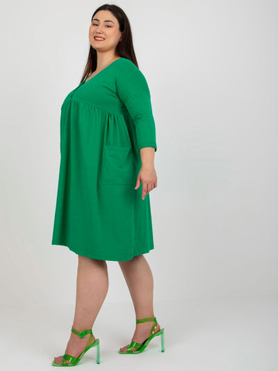 Zielona rozkloszowana sukienka plus size z bawełny