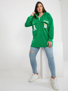 Zielona dłuższa bluza plus size z kapturem