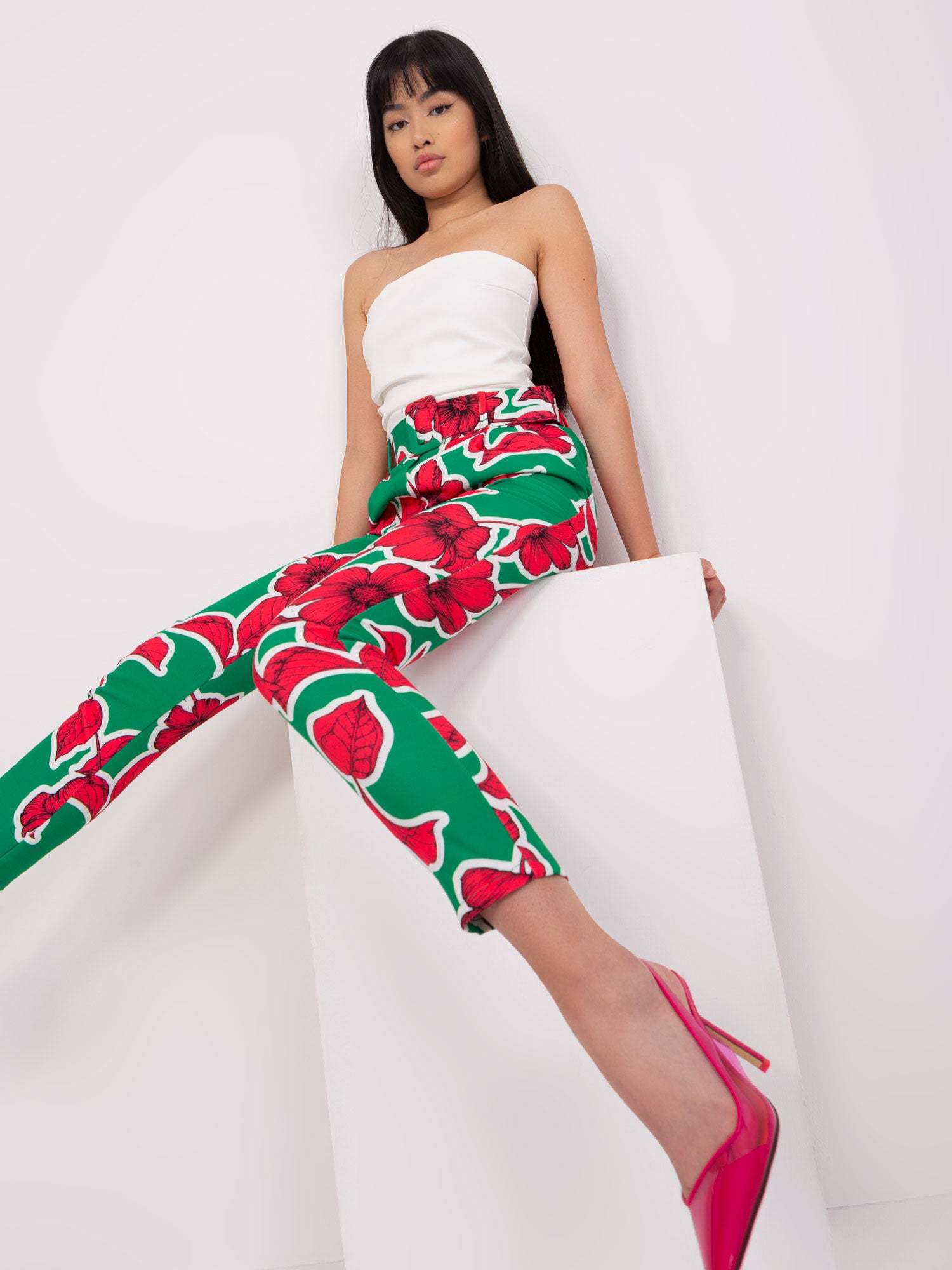 Zielono-różowe eleganckie spodnie z printem