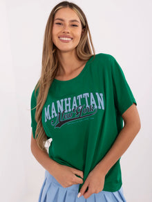 Zielony bawełniany t-shirt z napisem Manhattan