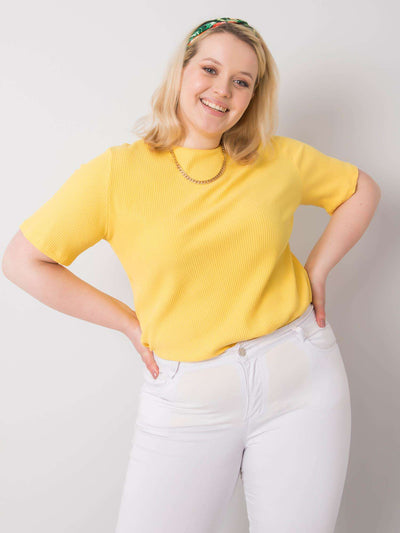 Żółta bluzka plus size w prążek