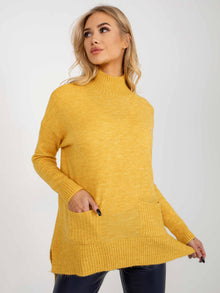 Żółty długi sweter oversize z kieszeniami