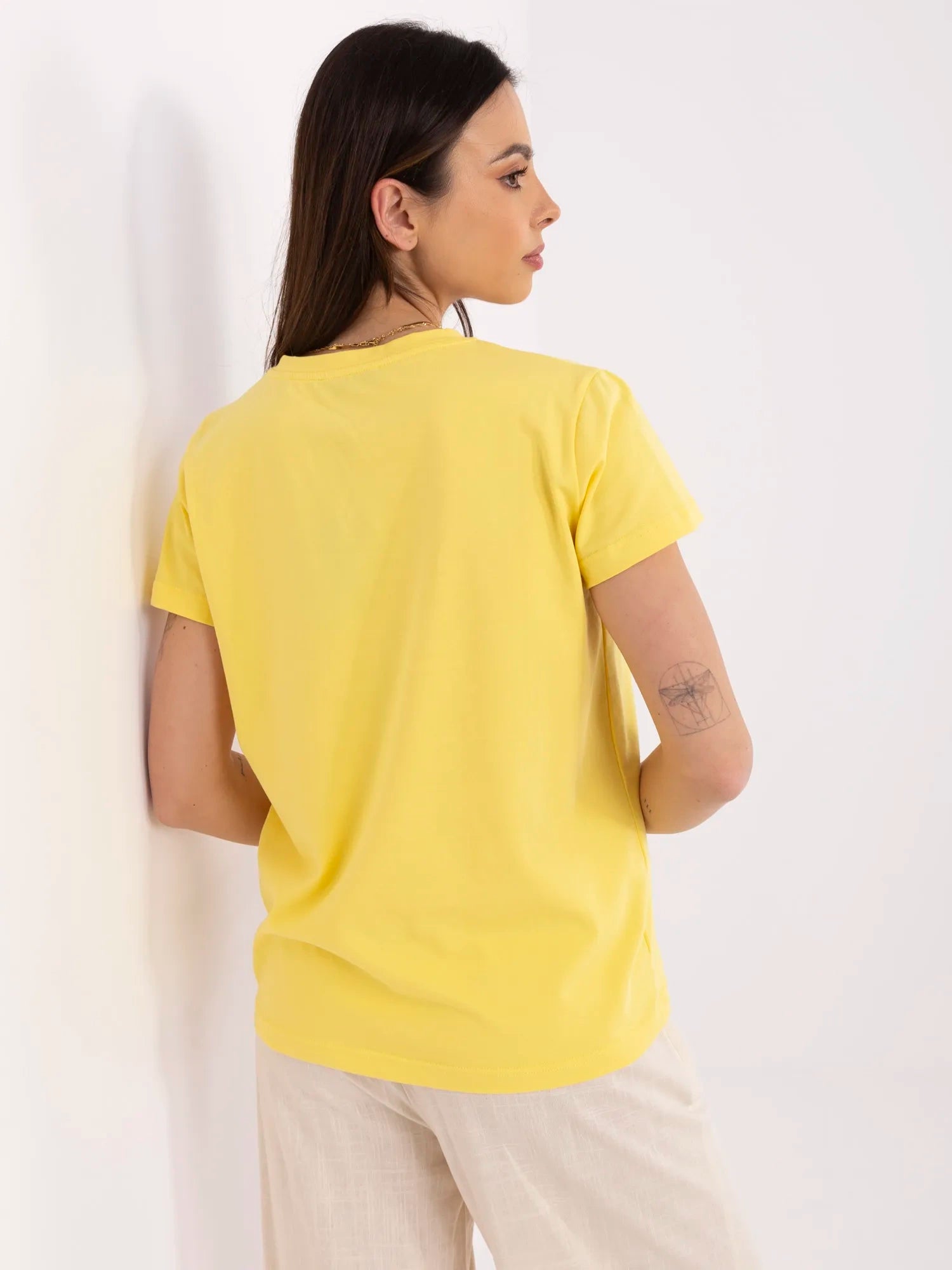 BASIC FEEL GOOD Żółty t-shirt z okrągłym dekoltem